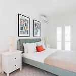 Seaside Modern Flat Ii @ Historical Lejlighed *